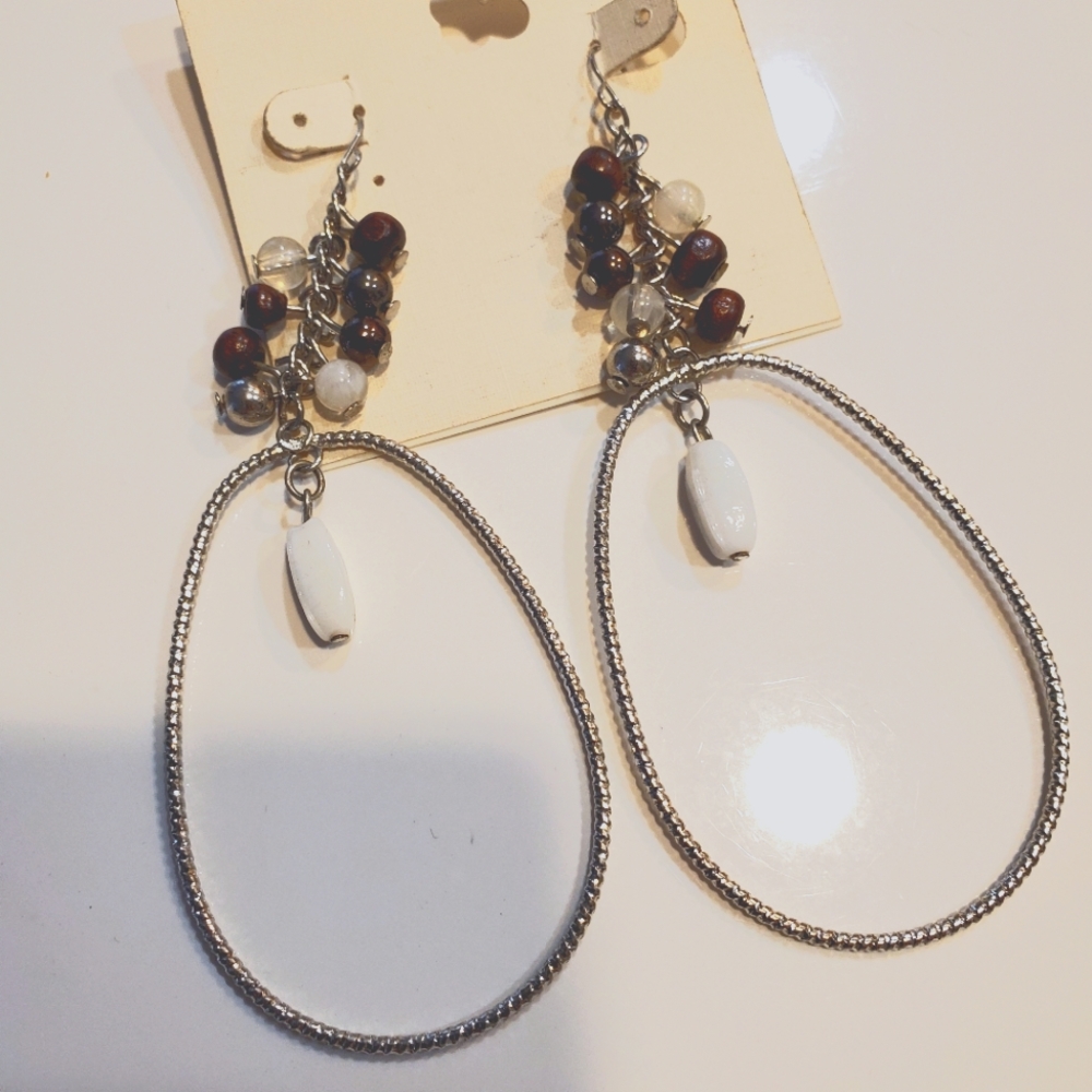 NEW Miriam Haskell Large Dangle Brown White Wood Bead Earrings